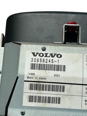 Schermo navigatore Volvo XC90 2400 D5 2002/2007 30656245-1 - Immagine 1 di 4