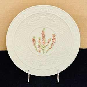 Vtg 1980s Belleek Ireland Christmas Plate 2nd Edition, 3rd Series Sprig Heather - Picture 1 of 7