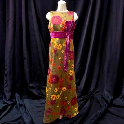 水彩雏菊印花棕色美人鱼丝绸礼服紫红色天鹅绒垂直蝴蝶结 Ooak  — 第 1/4 张图片