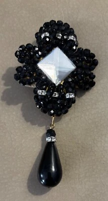 艺术家作品黑色和透明水晶 3.75 英寸胸针带黑色泪珠 — 第 1/4 张图片