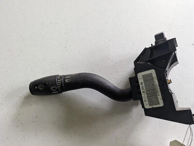 Ford Econoline E-350 2006 interruptor de limpiaparabrisas con interruptor de peligro Foto 1 de 4