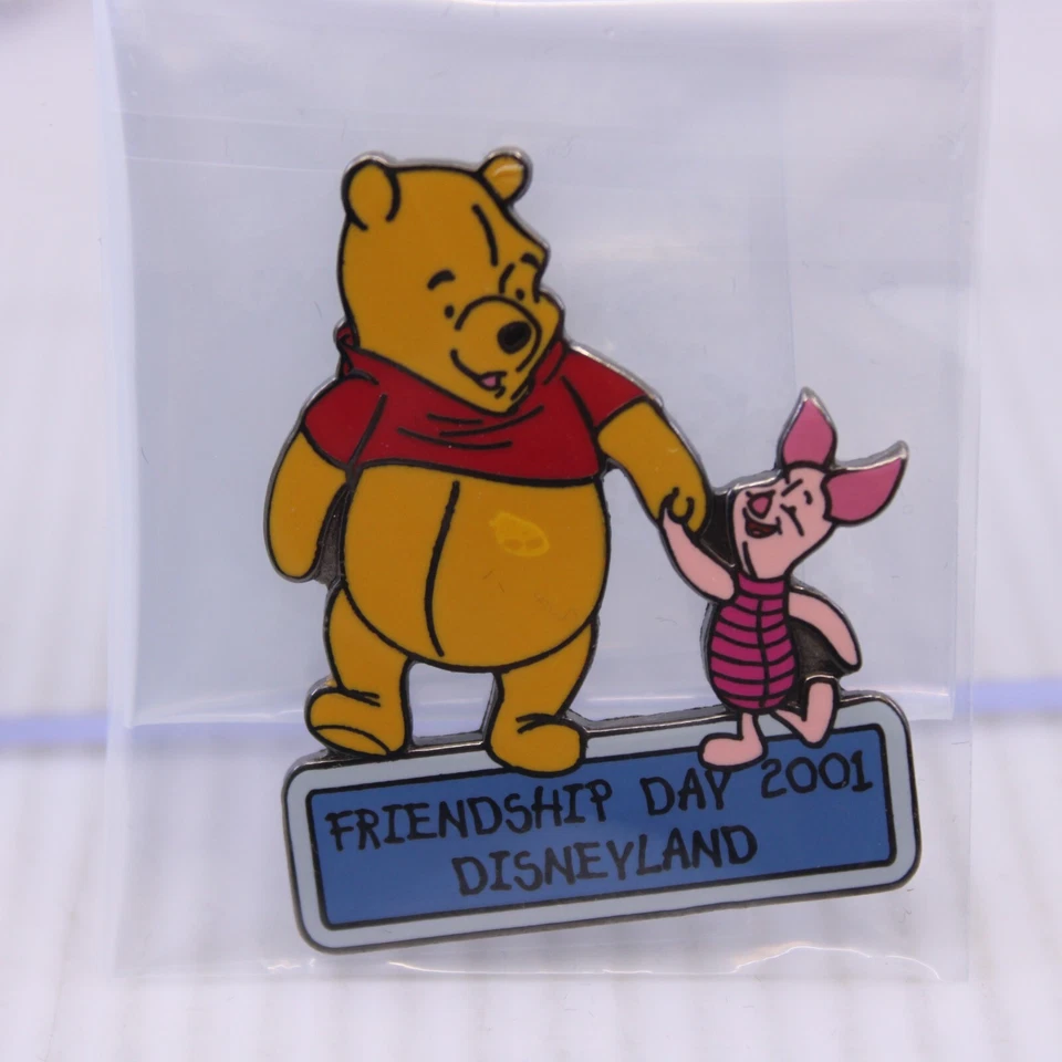 Prendedor B5 Disney DLR Disneyland Día de la Amistad 2001 Piglet and Pooh Winnie The Pooh Foto 1 de 1