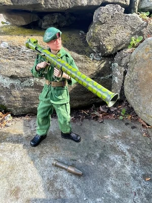 Винтажная экшн-фигурка 1964 GI Joe 12 дюймов Hasbro зеленый берет - Изображение 1 из 4