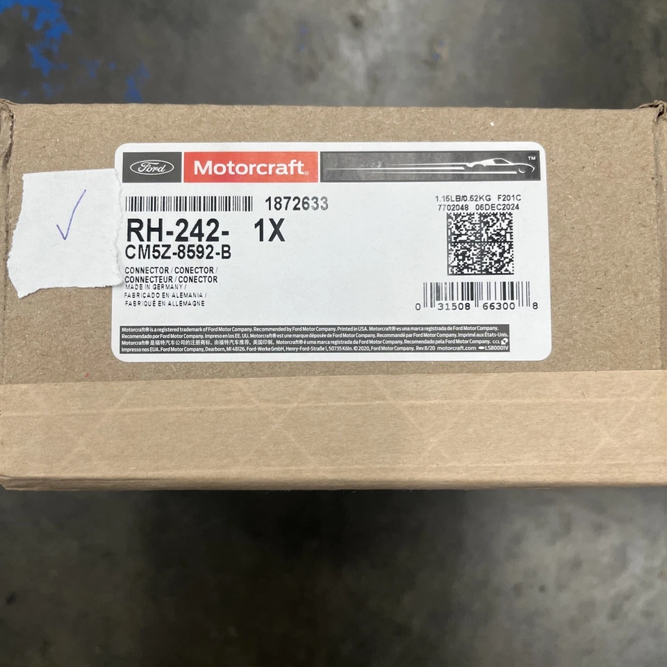 Carcasa termostato RH-242 Motorcraft nueva para Ford Focus Fiesta EcoSport 18-21 Foto 1 de 4