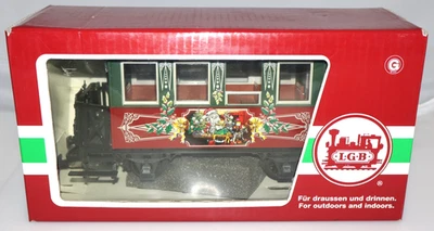 LGB 35077 G GAUGE CHRISTMAS 2006 4 WHEEL COACH - Image 1 of 4