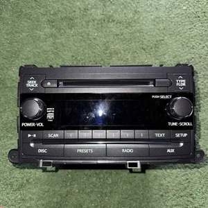 2011-2014 TOYOTA SIENNA AM/FM RADIO MP3 CD PLAYER STEREO OEM PART# 86120-08270 - Bild 1 von 3