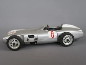 B767 Vintage Polistil Tonka TG 9 Italie Mercedes-Benz RW 196 #8 Argenté 1:16 - Foto 1 di 14