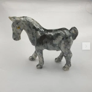 Dekofigur - Pferd- natürlicher Marmor - Bild 1 von 2