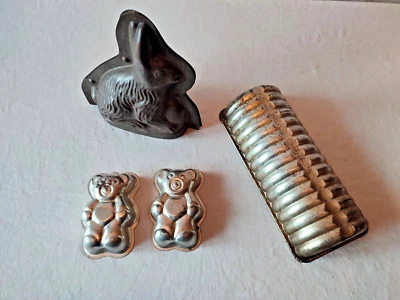 Alte Backformen, Schokoladenform, Hase, Bär (1 Patisse), Rehrücken (Oetker) - Bild 1 von 4