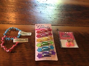 Lot of Little Girl’s Hair Accessories Barrettes & Bracelets Eyewear Charms - Picture 1 of 5
