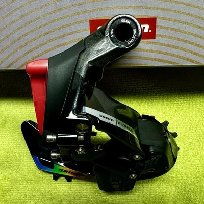 Câmbio traseiro SRAM Force AXS D2 12 Spd - Cinza unicórnio - 36 dentes - Imagem 1 de 4