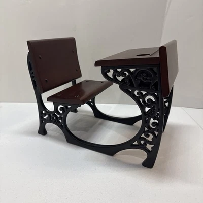American Girl Samathas School Desk - Image 1 of 4