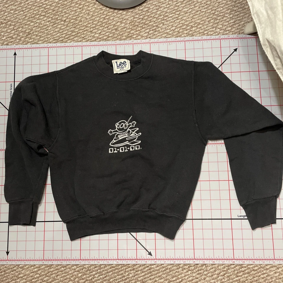 Черная толстовка Lee винтажная тяжелая молодежная M 1990-е Y2K корабль пришельцев - Изображение 1 из 4