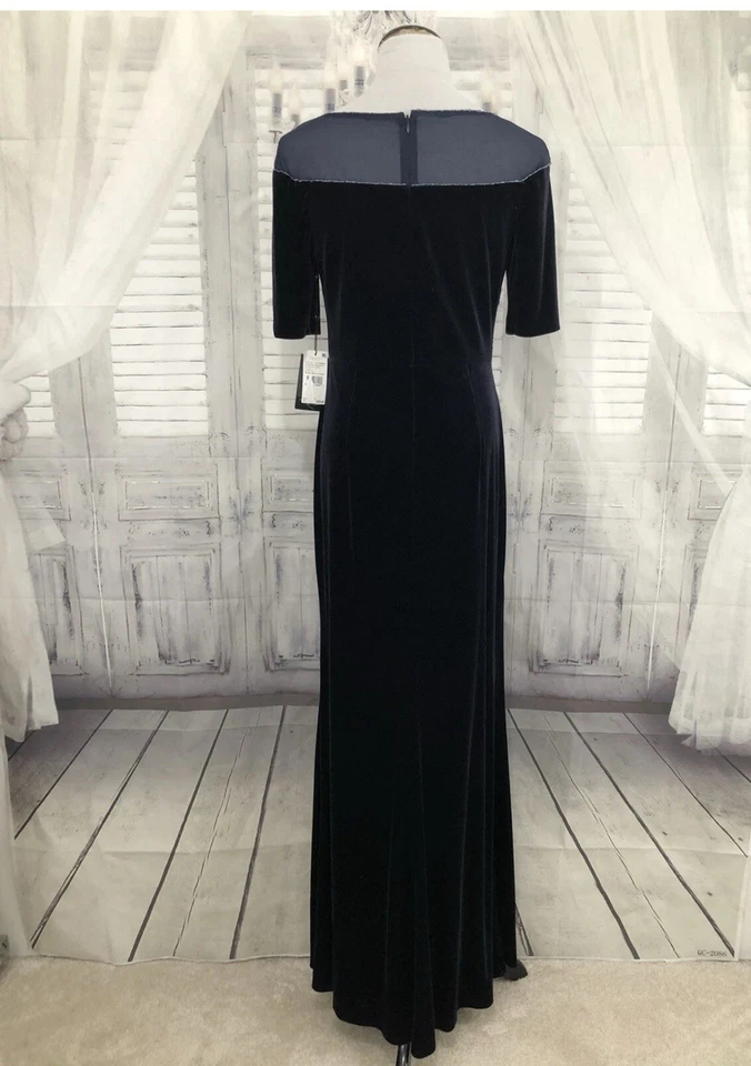 Adrianna Papell Navy Blue Velvet Evening Gown with Embellished Neckline Size 4 - Image 1 of 4