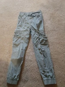 Boys Khaki Shorts, Size 10 Slim Green - Picture 1 of 4