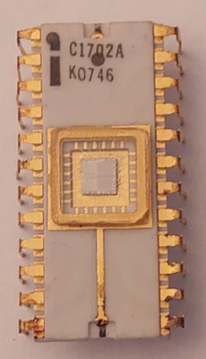 INTEL - C1702A - Eprom - Keramik - weiß - gold -Sammlerstück - gebraucht - Bild 1 von 2
