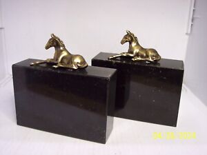SOLID HEAVY BLACK MARBLE WITH BRASS HORSE LAYING ON TOP BOOKENDS