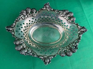 Ciotola piedi reticolati argento sterling Tiffany, bordo bacca - Foto 1 di 5