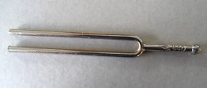 Stimmgabel aus Edelstahl,A440 Hz Stimmgabel Metall Stimmgabe - Bild 1 von 2