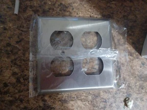 Stainless Steel 2-Gang DUPLEX RECEPTACLE METAL WALL PLATE NEW  - Picture 1 of 3