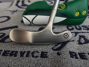 Rare Scotty Cameron/Titleist Bullseye Flange Blade Putter 35"⛳⛳RH👍NEW OLD STOCK - Picture 1 of 22