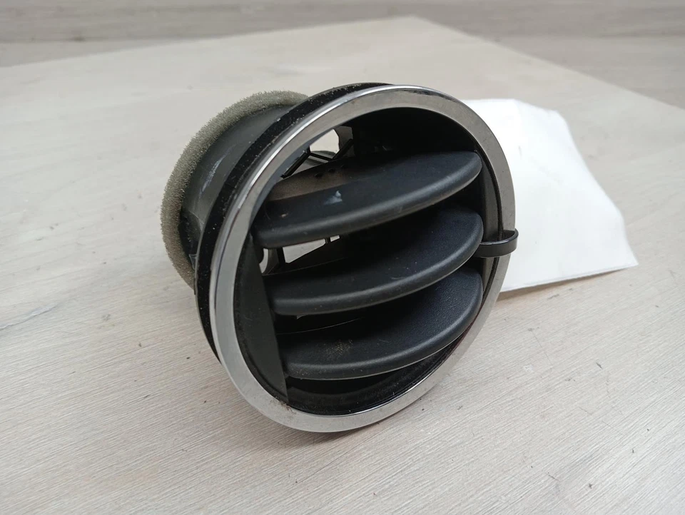 MAZDA CX7 TRIM PANEL 11/06-02/12 2010 - image 1 of 4