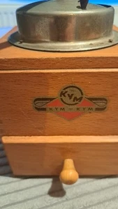 Kym Kaffeemühle Mokkamühle Stahlmahlwerk Vintage Alt Holz - Bild 1 von 8