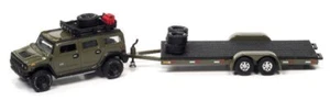 AMC HUMMER H2 SUV + open car trailer 2004 - Sage green - Johnny Lightning 1:64 - Foto 1 di 6