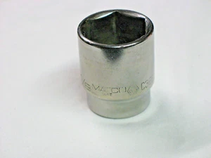 Matco Tools 1/2" Drive 1-1/8" SAE 6 Point Chrome Shallow Socket C366 - Picture 1 of 4