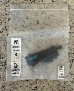 Kit de conector de cableado de puerta trasera RAM genuino OEM Mopar P68649002AA nuevo - Imagen 1 de 5
