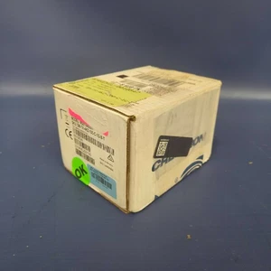 Crestron DM-TX-4KZ-100-C-1G-B-T Wall Plate Trasmitter - Picture 1 of 3