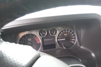 2006 H3 OE Speedometer Gauge Cluster 147K Miles Hummer - Image 1 of 4