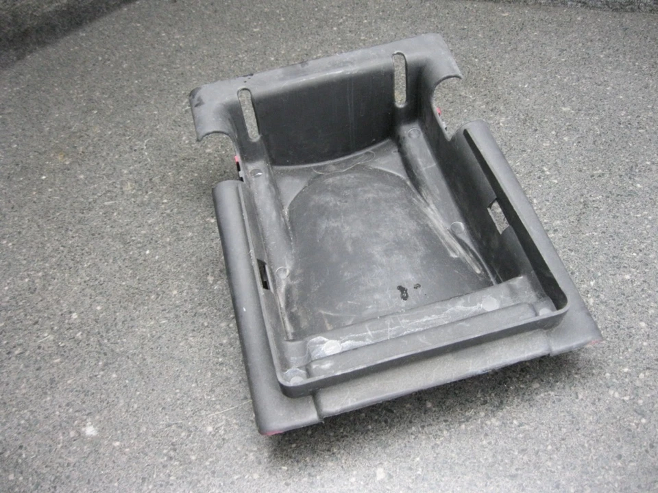 Bandeja de herramientas 07 Ducati Sport Touring ST3 ST3s 81M Foto 1 de 1