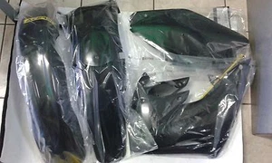 KIT PLASTICHE HONDA CR 125 250 2002 2003 KIT 4 PZ COLORE NERO - Foto 1 di 1