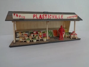 SOPORTE DE FRUTAS PLASTICVILLE ROADSIDE. CONSTRUIDO PEGADO Y PINTADO. - Imagen 1 de 10