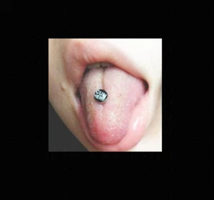 14G MALA PALABRA "CUM HERE" ACERO Cuerpo travieso PIERCING LOGO BARRA LENGÜETA ANILLO - Imagen 1 de 3
