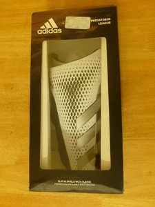 Adidas Predatore20 Leage Schienbeinschoner - L - Bild 1 von 4