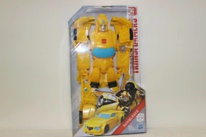 TRANSFORMERS BUMBLEBEE 10 INCH -NIB- 2018 HASBRO - Picture 1 of 3