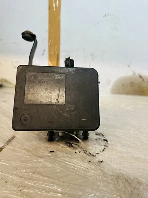 2010 FORD FOCUS MK2 1.8 ABS PUMP 8M51-2C405-CA - Image 1 of 2