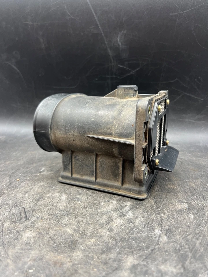 1987-1996 Mitsubishi Mighty Max Dodge D50 Ram OEM Mass Air Flow Sensor E5T05171 - Image 1 of 4