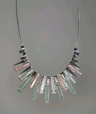 Colar Kendra Scott rosa verde mar prata Lariat fecho deslizante vidro dicróico  - Imagem 1 de 4