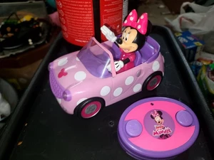 2021 Disney Junior Minnie Mouse Bowtique Roadster Remote Control Car 7" RC Car - Picture 1 of 2