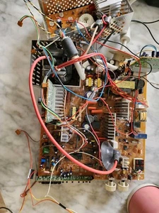 M2943 - Apple Multiple Scan 15 Display Logic Board And Yoke - Picture 1 of 3