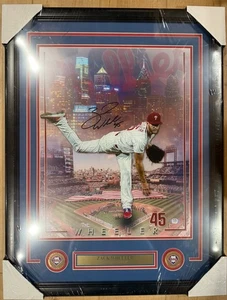 Zack Wheeler Phillies Signed 16x20 Photo Framed - PSA COA - Picture 1 of 3