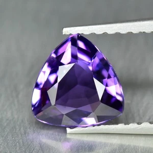 0.78Ct Trillion _ Charming Untreated Vivid Purple Scapolite From Tanzanite - Picture 1 of 1