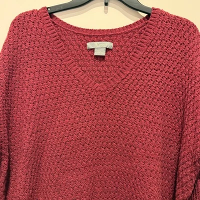 Suéter Pullover XXL Natural Reflections Para Mujer Borgoña Cuello en V Tejido Texturizado Foto 1 de 4