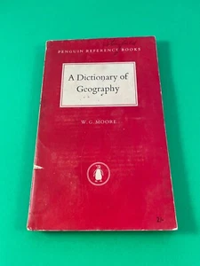 A Dictionary of Geography by W G Moore Vintage 1952 Penguin Reference Paperback - Picture 1 of 9