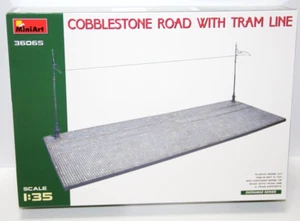 MINIART 1:35 ACCESSORI PER DIORAMA COBBLESTONE ROAD WITH TRAM LINE ART 36065 - Foto 1 di 1