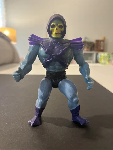 Vintage 1981 Mattel Masters Of The Universe Skeletor W/ Harness Cover