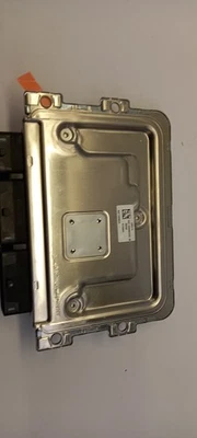 Centralina motore originale Renault Clio IV / Twingo III ECU 0.9TCe 237109776R - Immagine 1 di 3